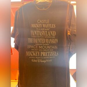 Disney Parks Walt Disney World Attraction Snacks T-Shirt New adult size L BNWT